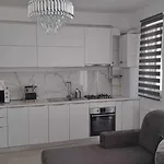 Astoria Seaside Апартаменты *